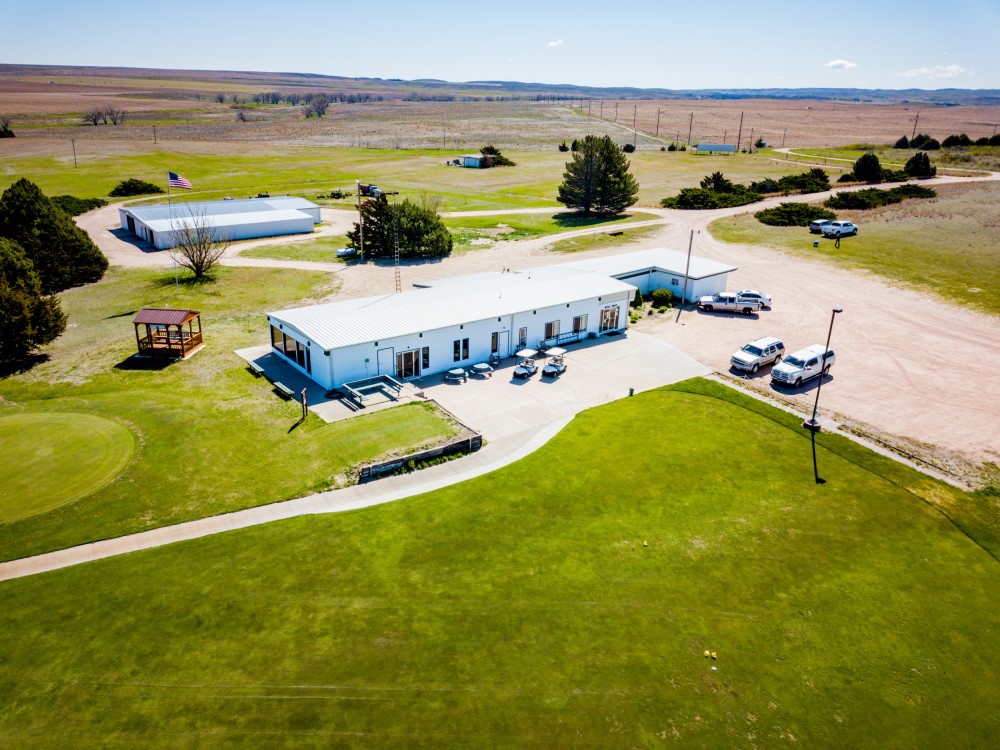 Enders Lake Golf Course Enders, NE Public The Course